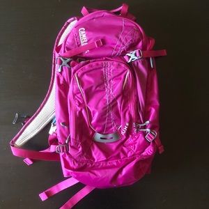 Camelbak Women’s LUXE Hydration Pack